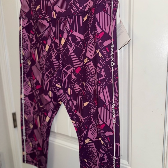Reebok Purple Geometric Leggings - Picture 6 of 11